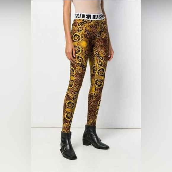 NWT Versace leggings